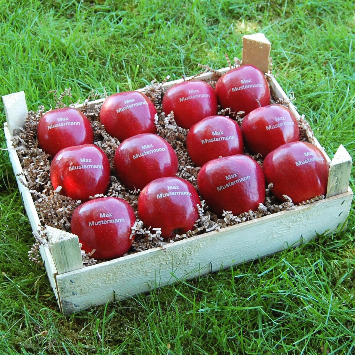 Rote Logo Pfel In Rustikaler Obstkiste